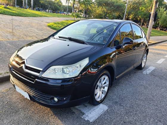 CITROËN C4 2.0 EXCLUSIVE 16V FLEX 4P AUTOMÁTICO